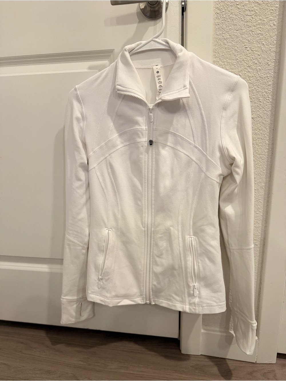 Lululemon define jacket size 6 white